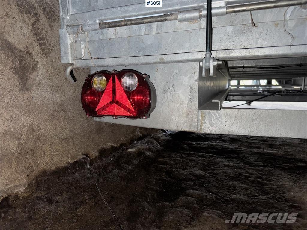 Bateson 26PL 라이트 트레일러