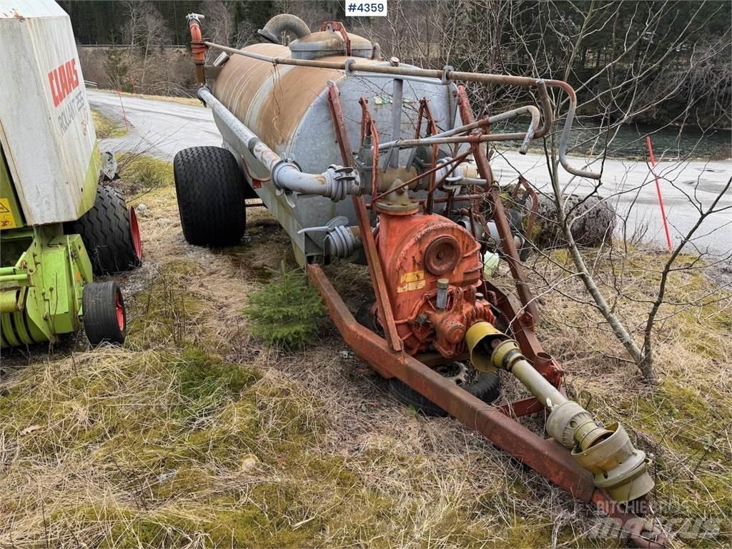 Bauer M540 슬러리 탱커