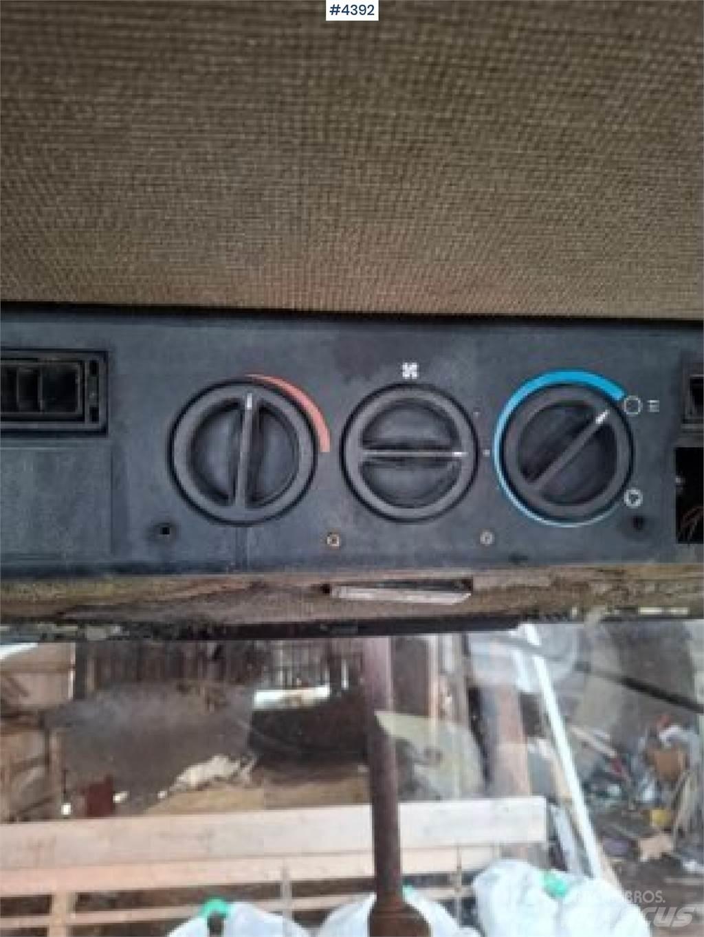 CASE 885XL 트랙터