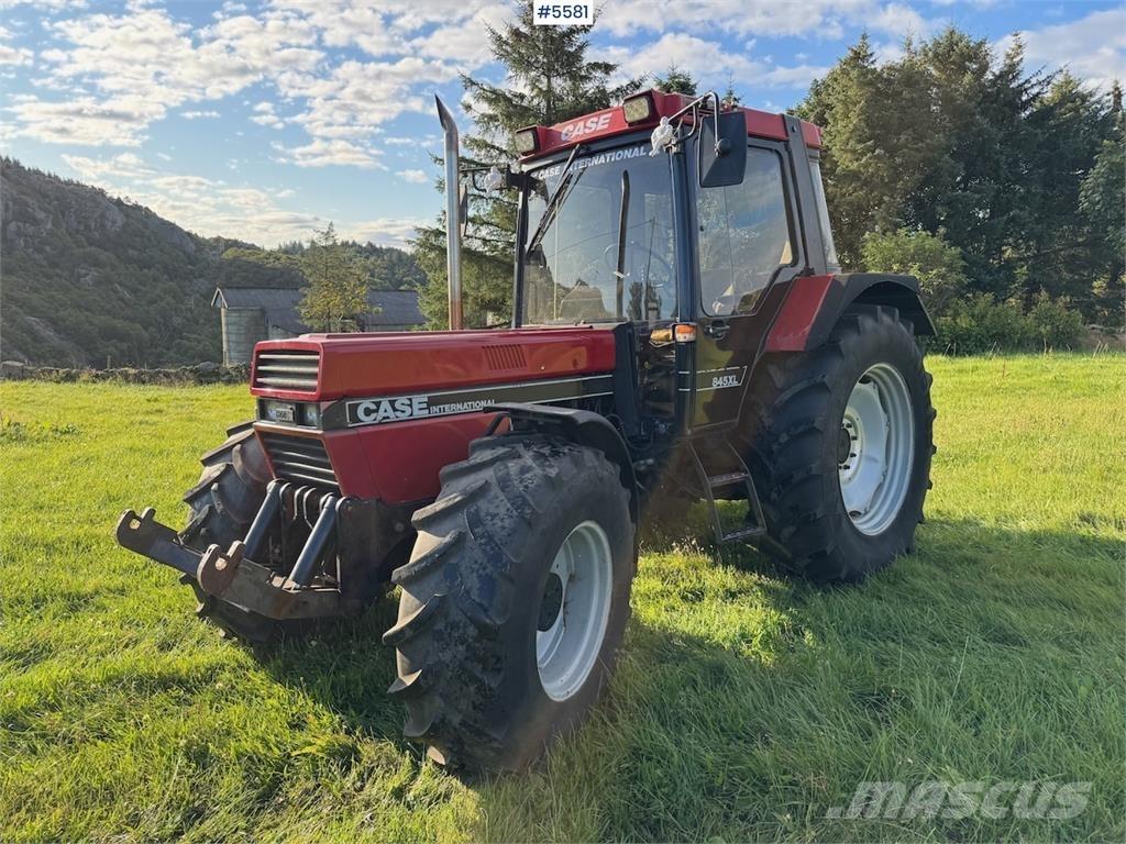 Case IH 845 XL 트랙터