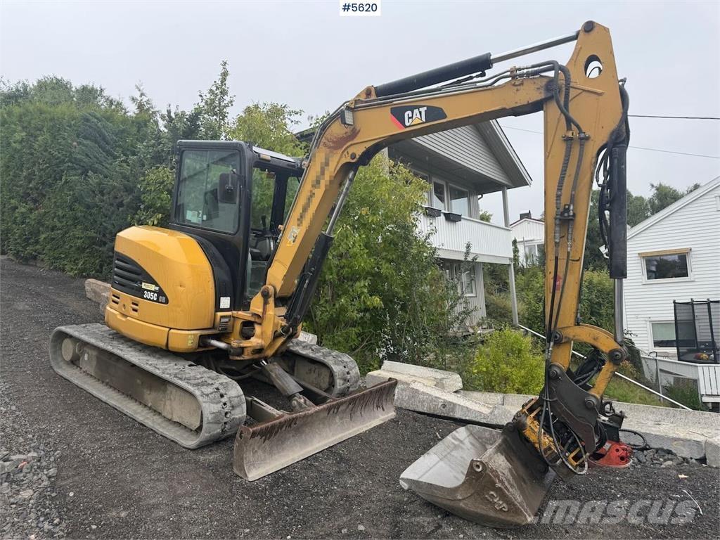 CAT 305 CR 대형 굴삭기 29톤 이상