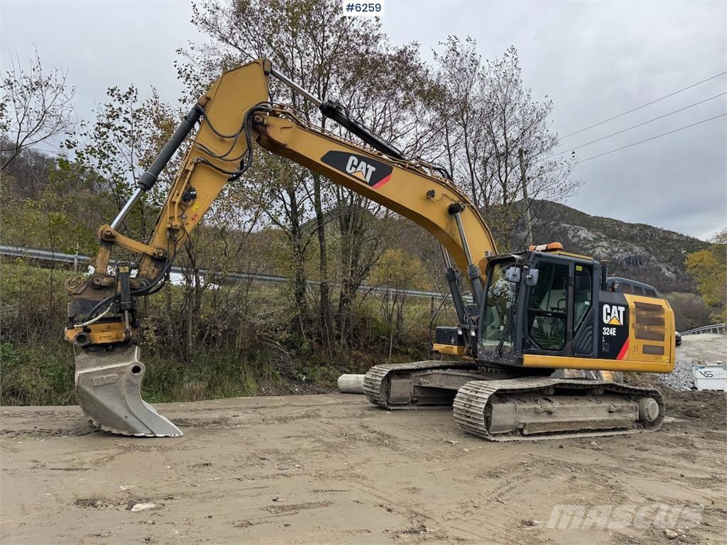 CAT 324 E 대형 굴삭기 29톤 이상
