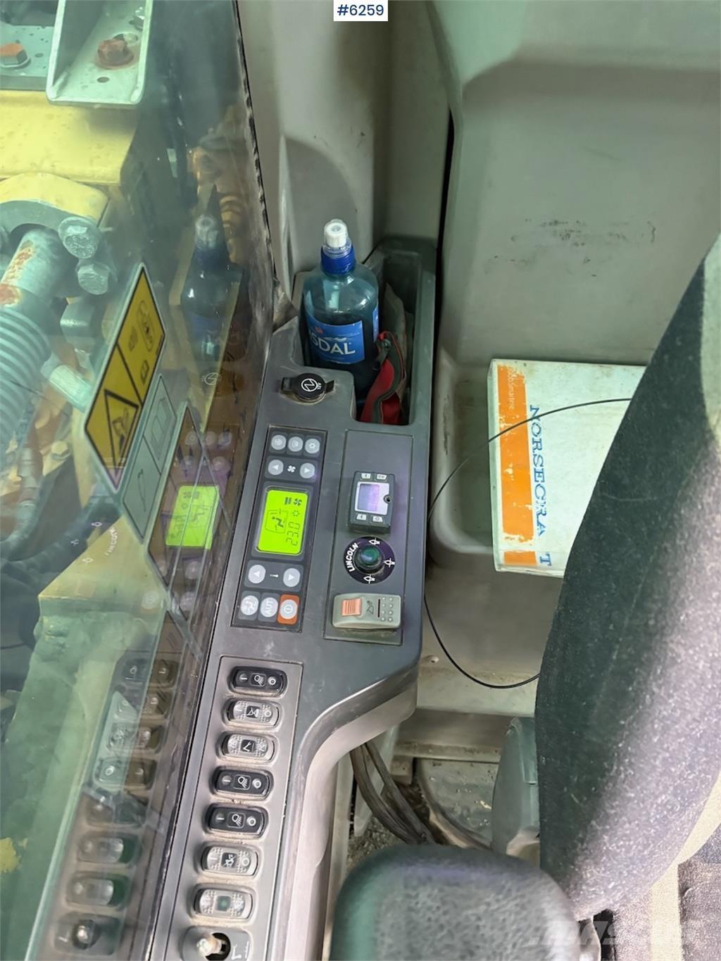 CAT 324 E 대형 굴삭기 29톤 이상