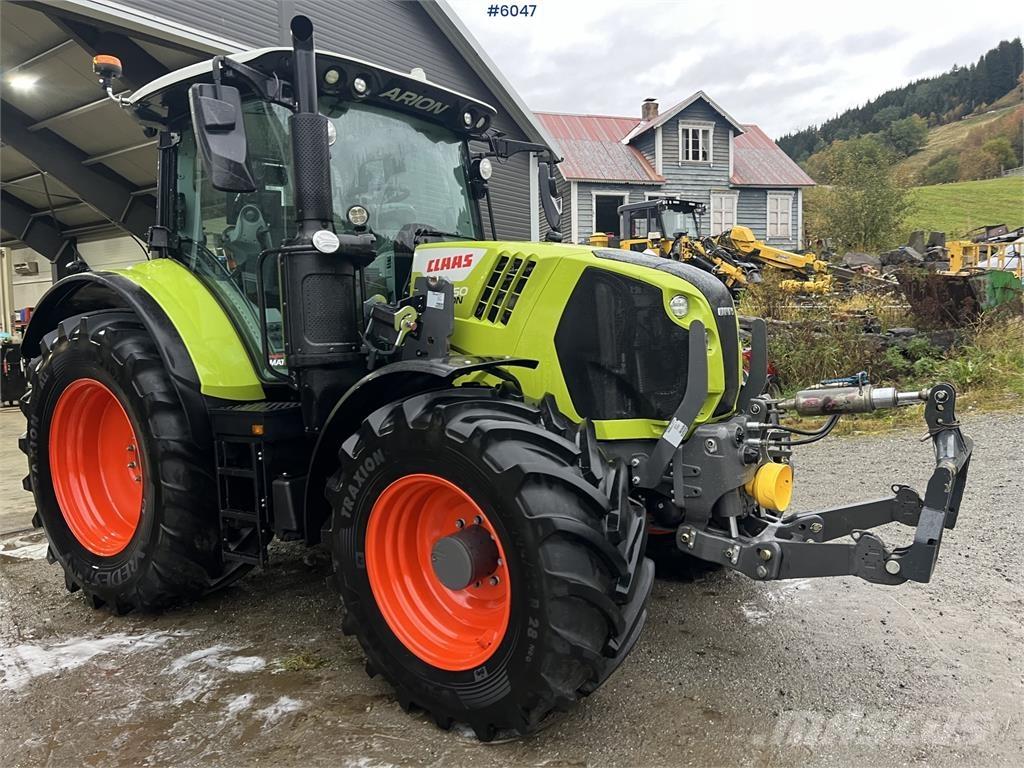 CLAAS 550 트랙터