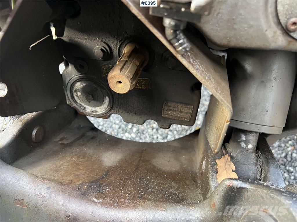 CLAAS Arion 460 트랙터