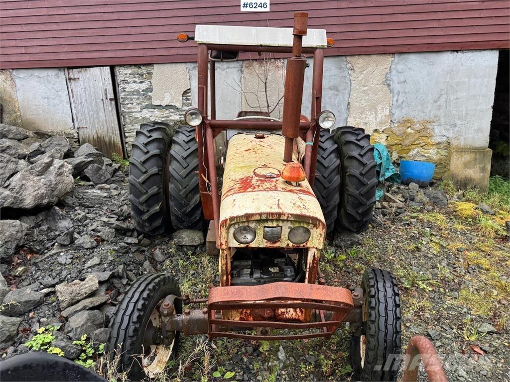 David Brown 885 트랙터