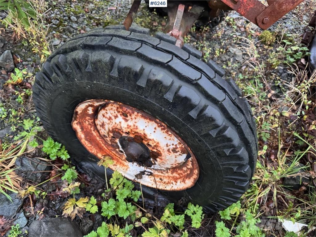 David Brown 885 트랙터