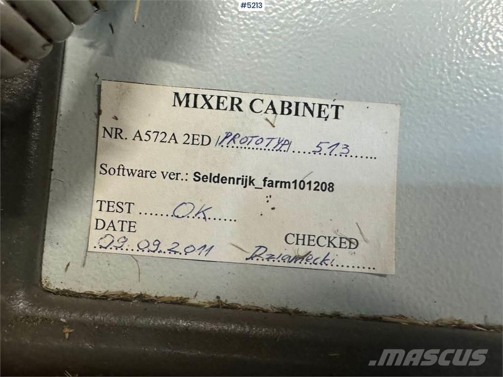 Delaval VSM 22 믹서 피더