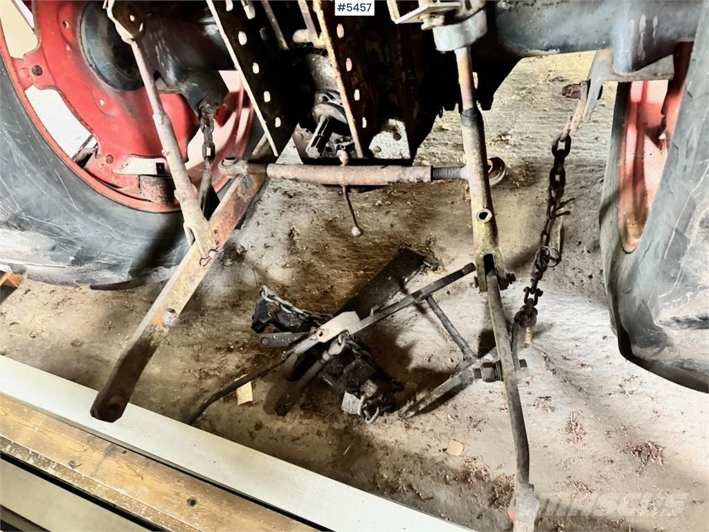 Deutz Fahr D60 트랙터