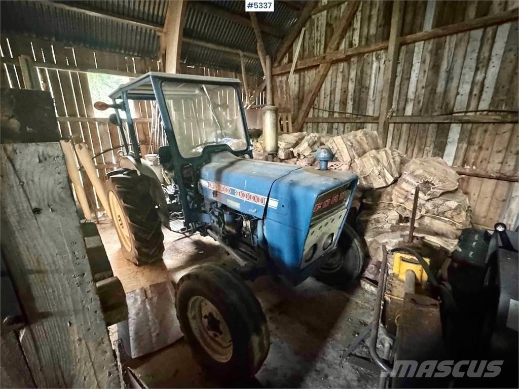 Ford 3000 트랙터
