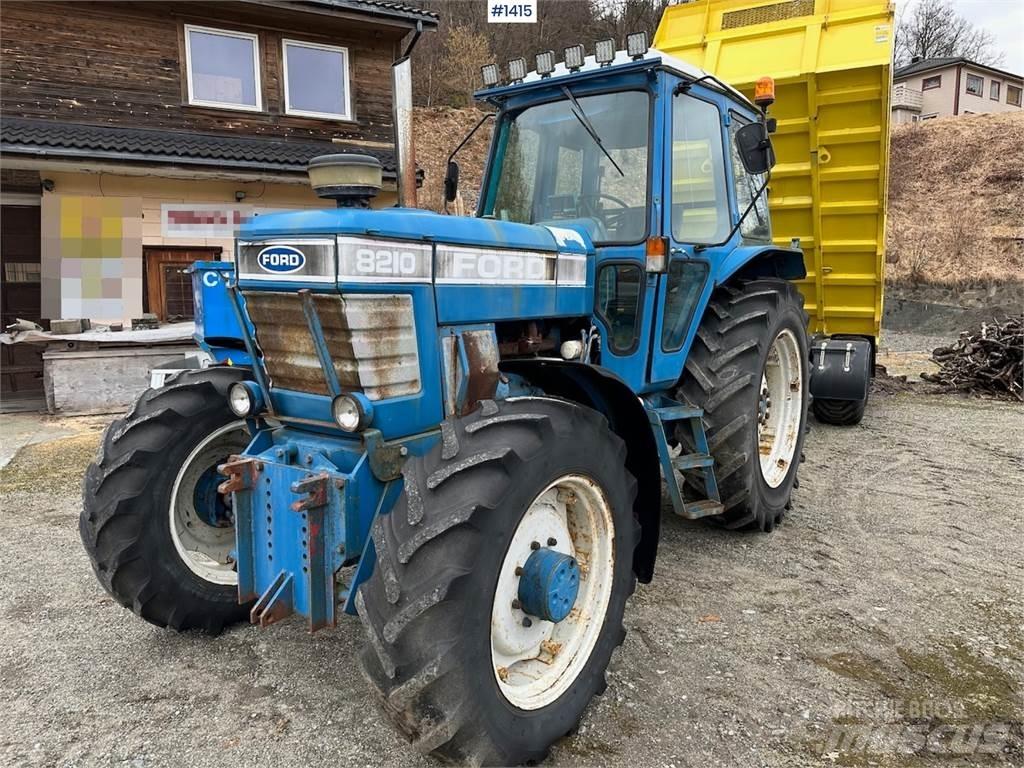 Ford 8210 트랙터