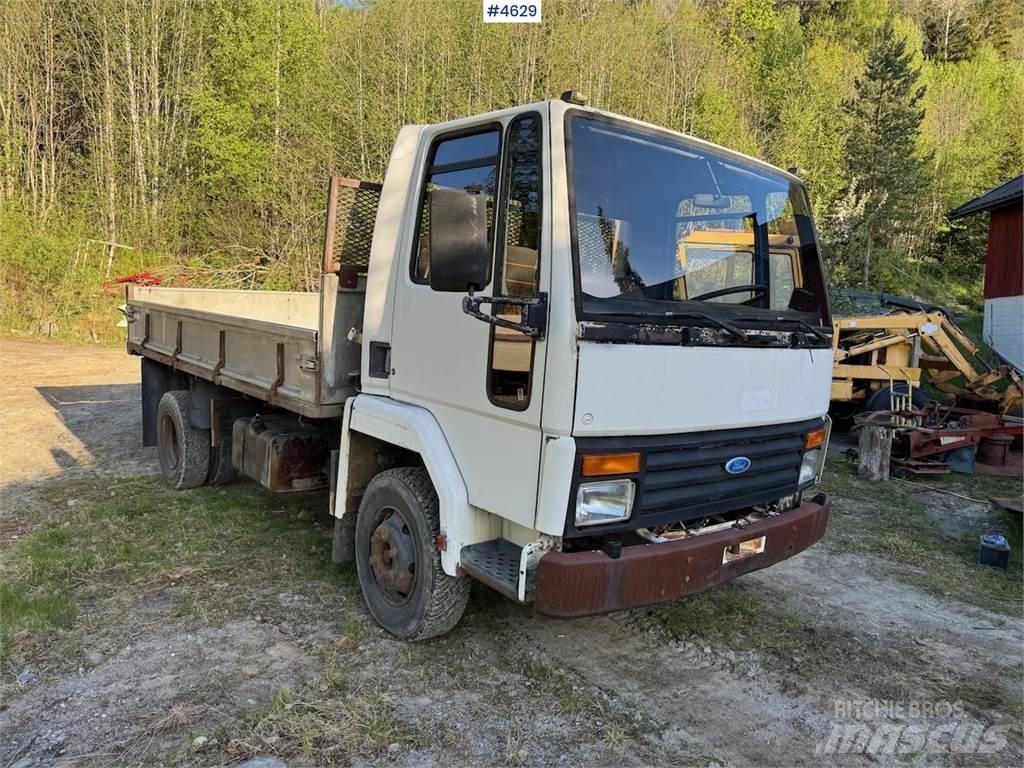 Ford Cargo 0813 기타 트럭