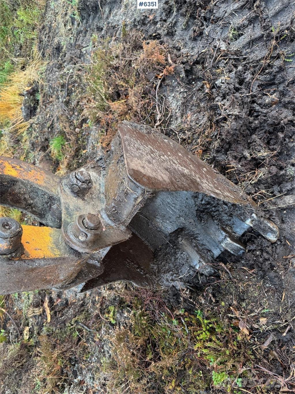 Hanix N 260-2 대형 굴삭기 29톤 이상