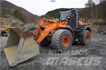 Hitachi ZW220  휠로우더
