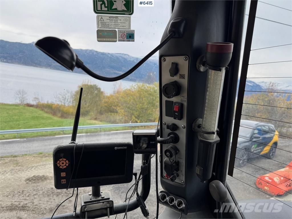 JCB 8310 Fastrac 트랙터