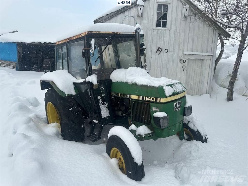 John Deere 1140 트랙터