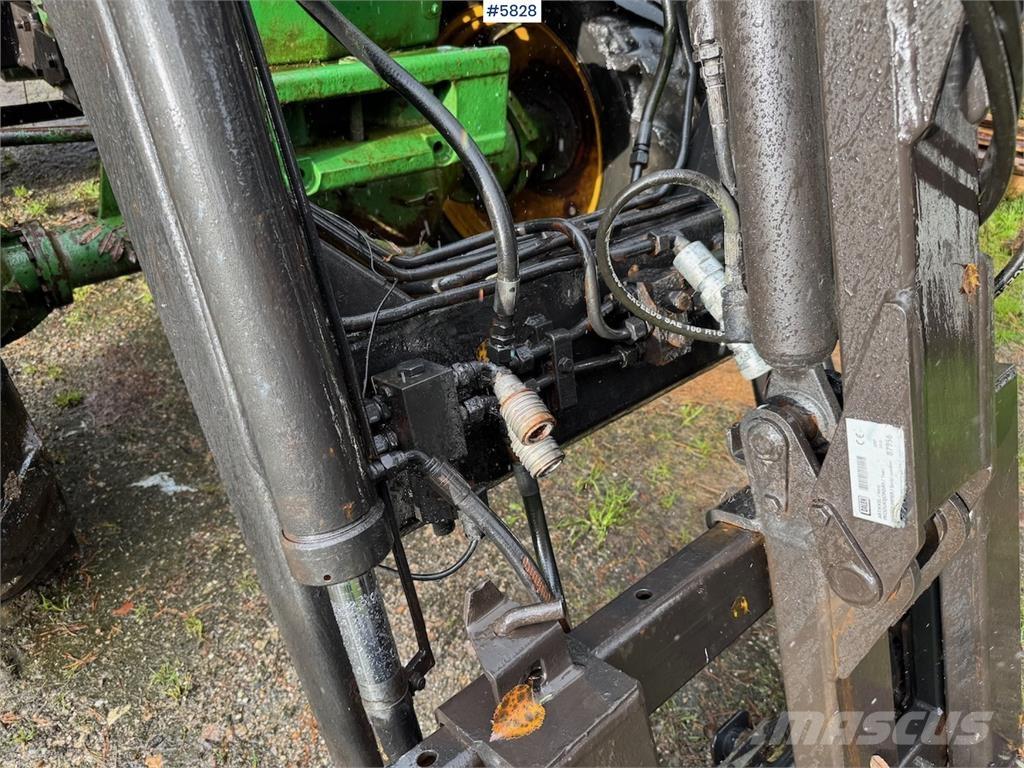 John Deere 1630 트랙터