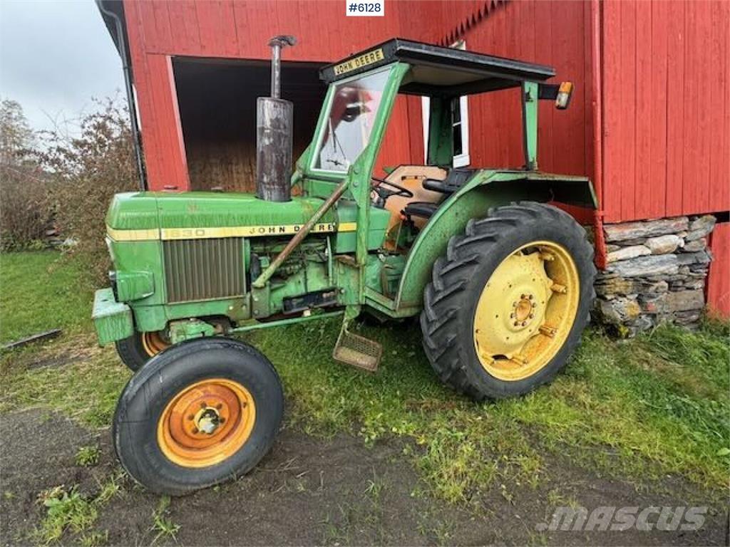 John Deere 1630 트랙터