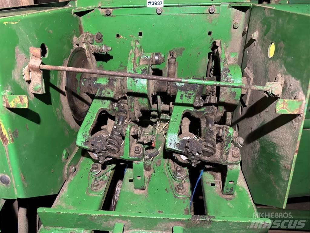 John Deere 332 A 기타 수확용 장비