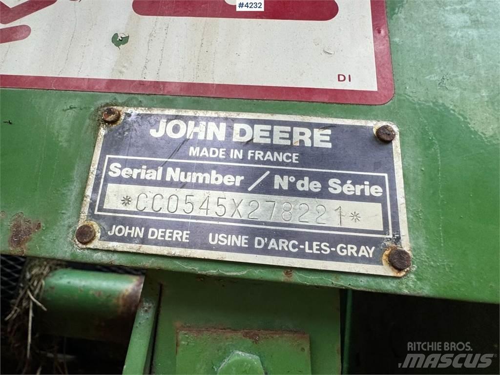 John Deere 545 기타 수확용 장비