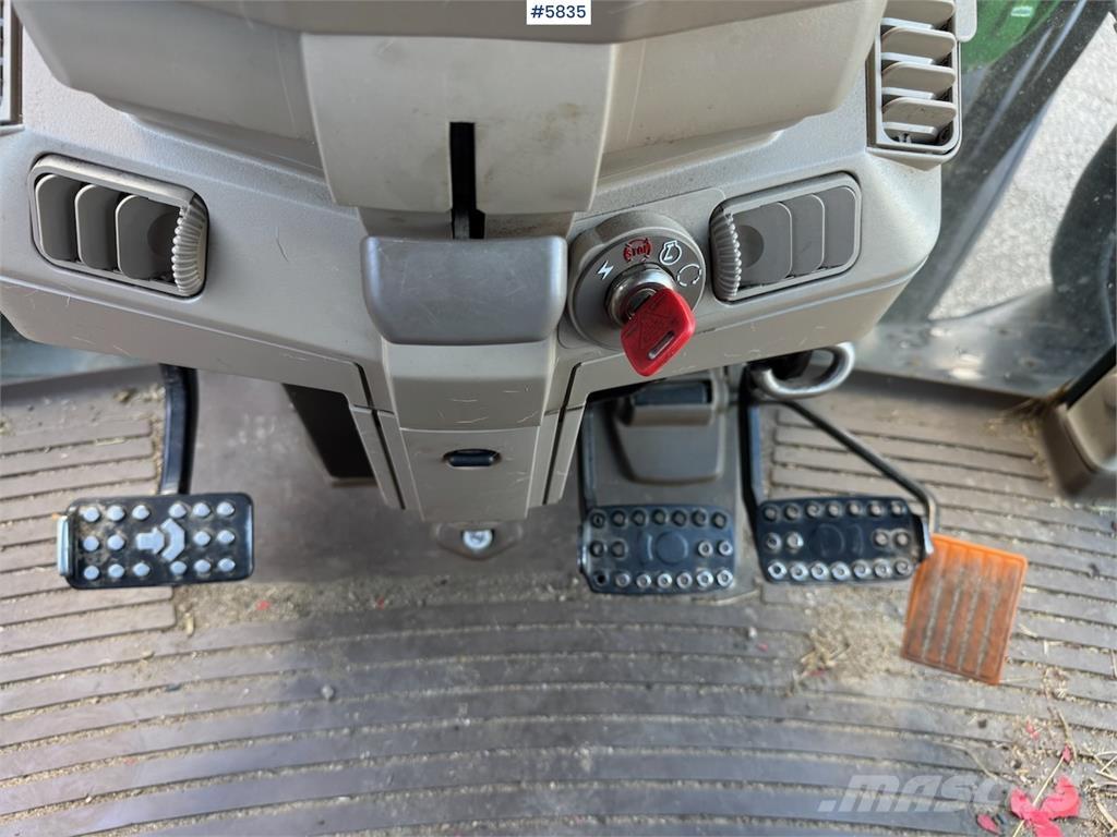 John Deere 6130M 트랙터