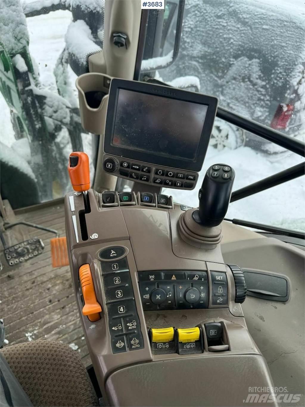 John Deere 6175R 트랙터