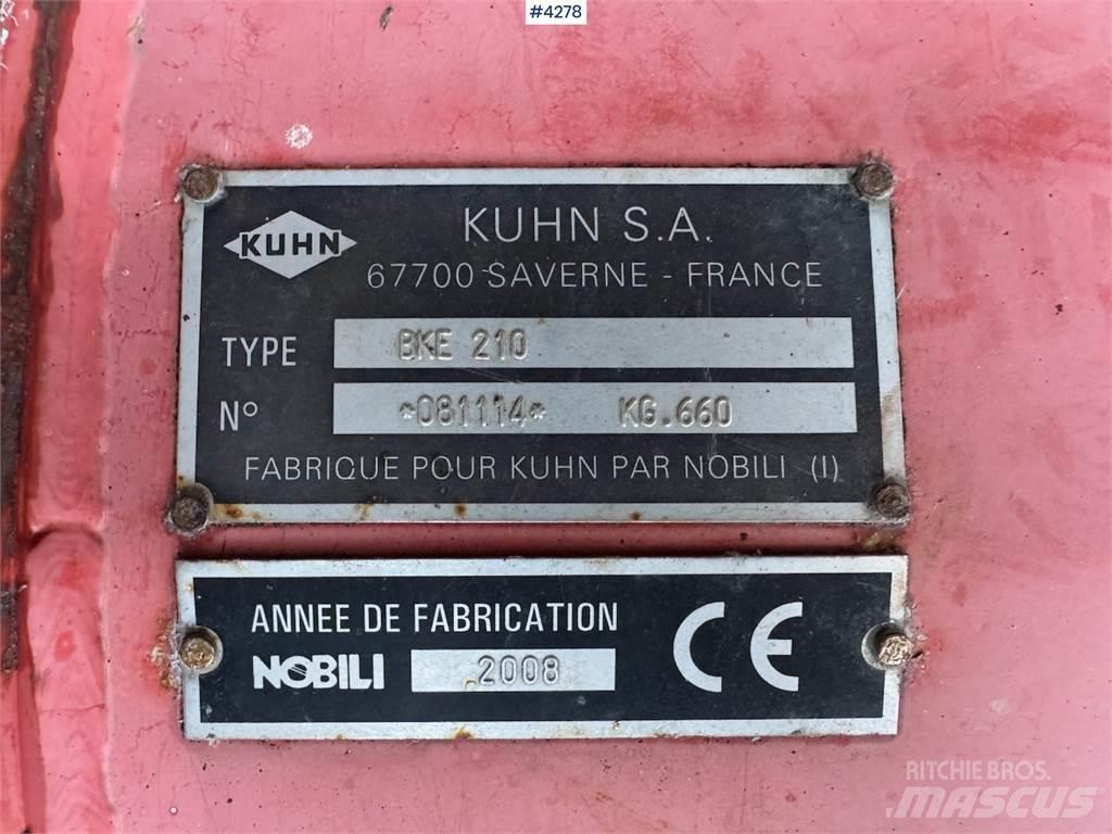 Kuhn BKE 210 기타 수확용 장비