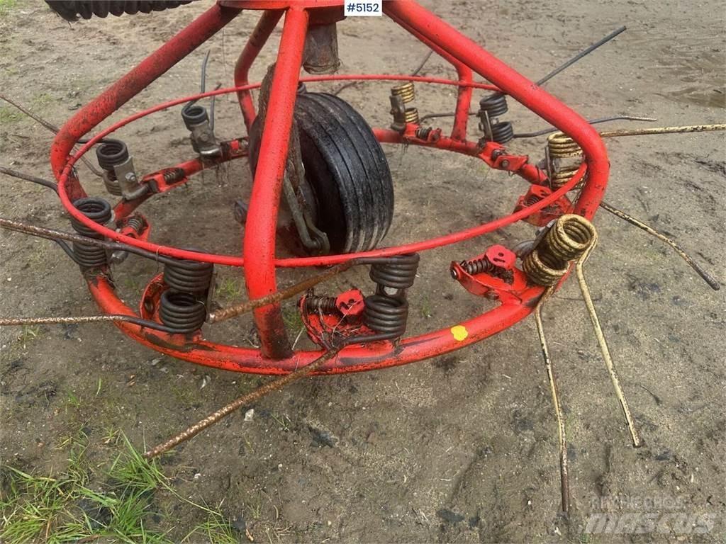 Kuhn Haybob 360 기타 수확용 장비