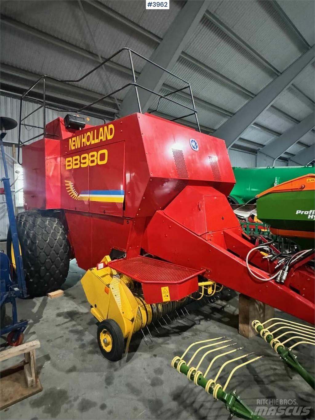 New Holland BB980 기타 수확용 장비