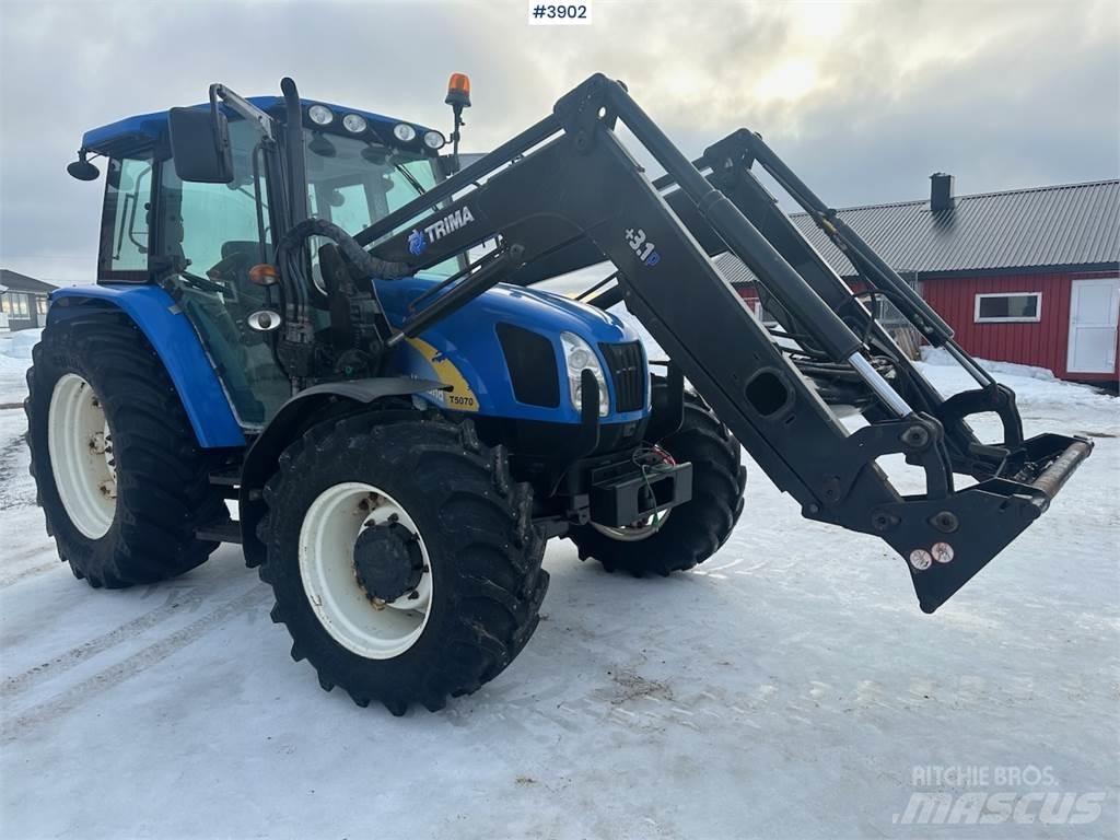 New Holland T5070 트랙터