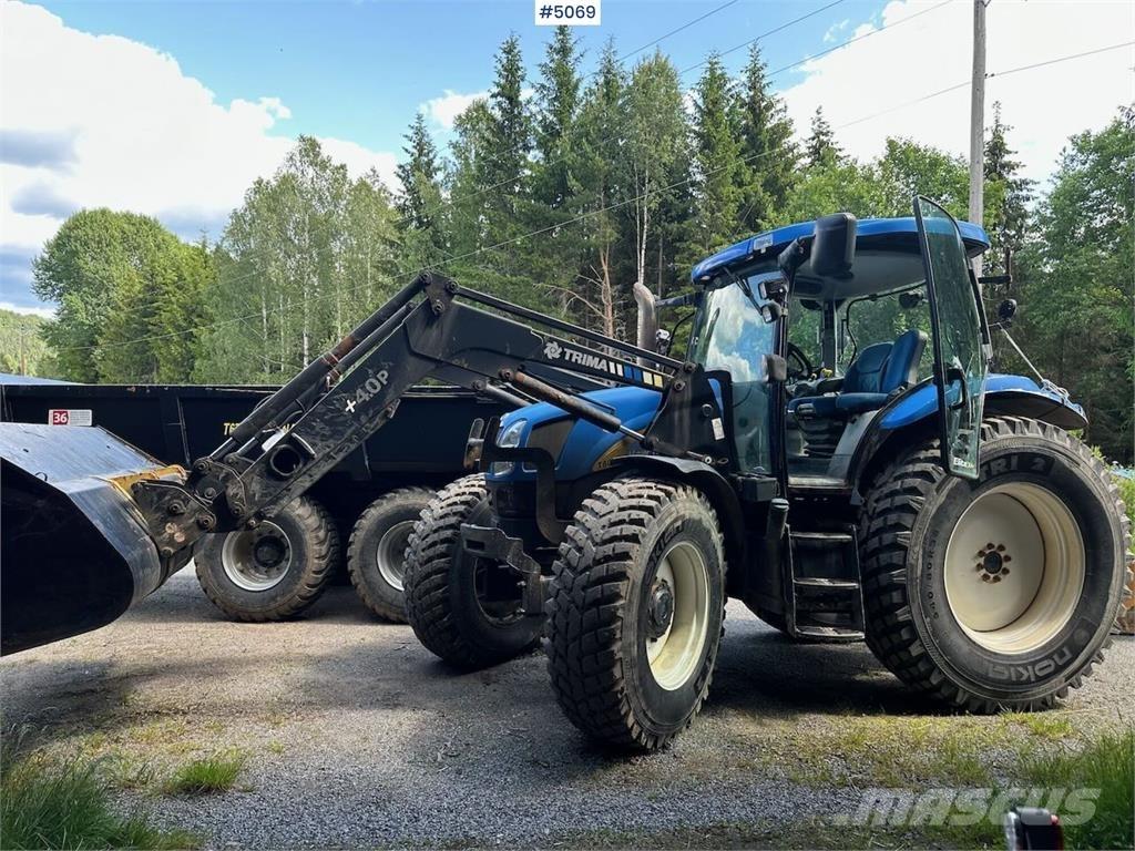 New Holland T6040 트랙터