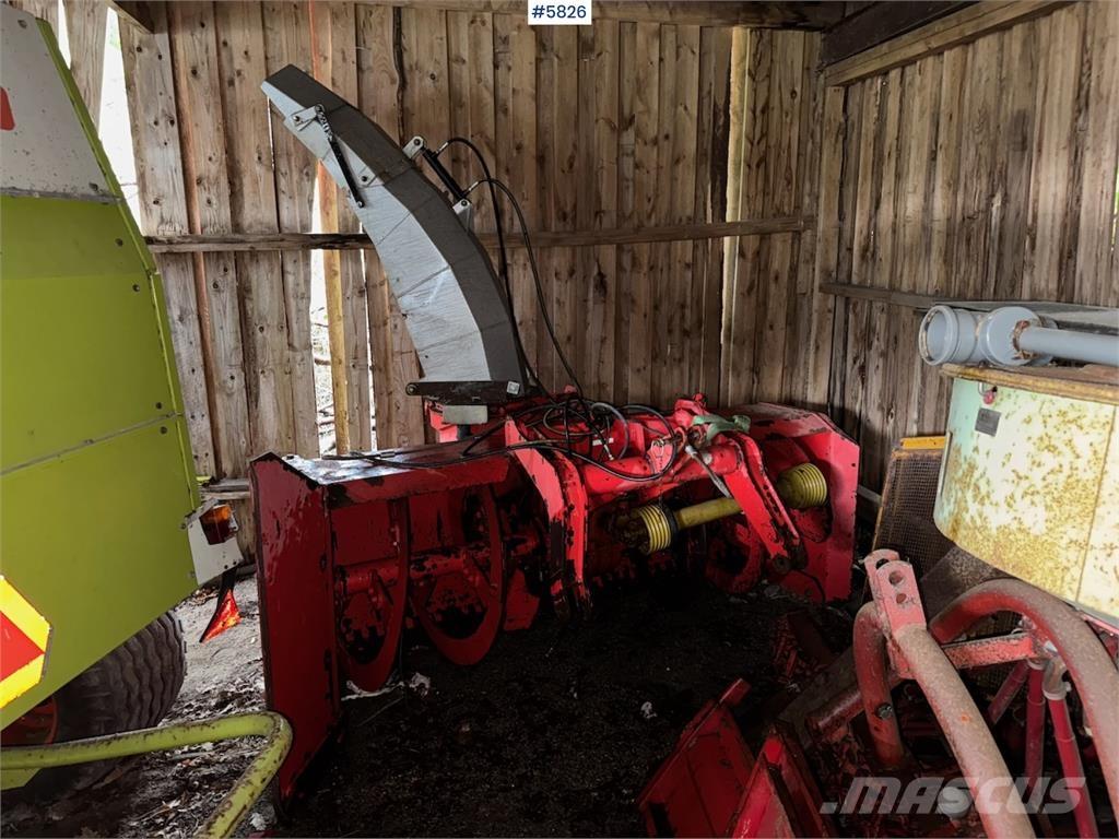 Nokka LR 4271 제설 블레이드 및 제설기