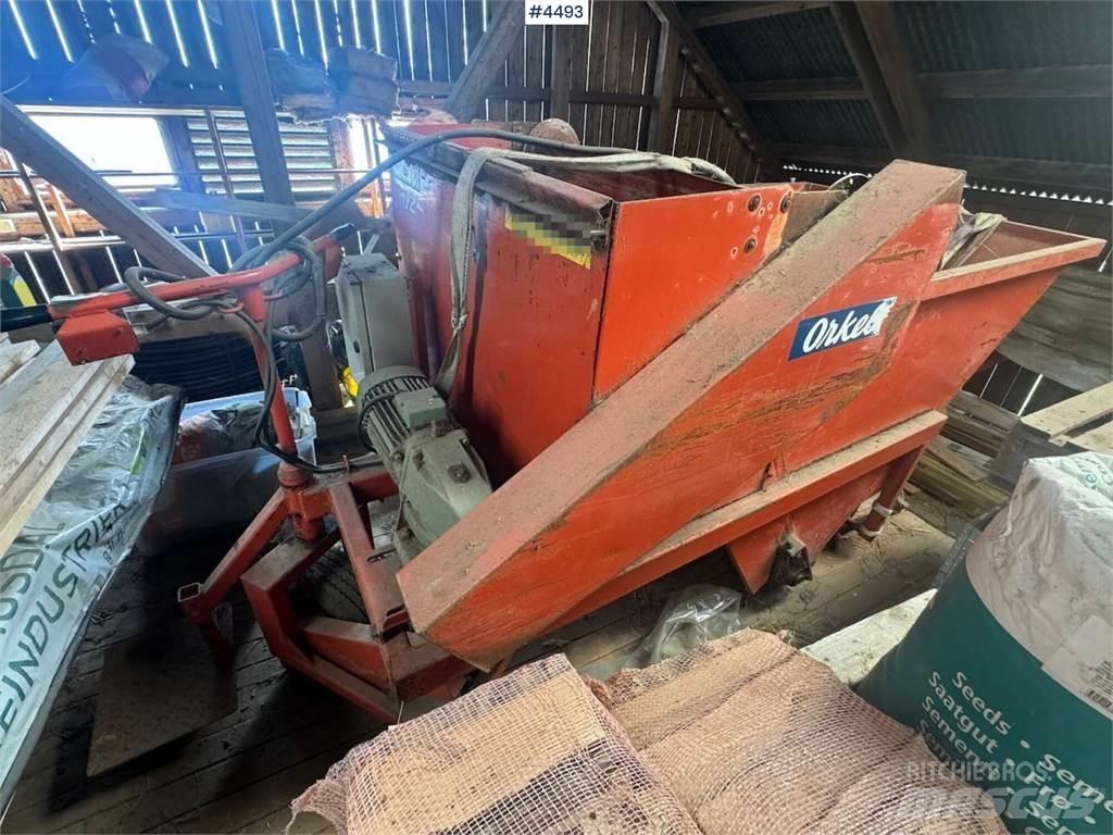 Orkel F2 사료 공급기