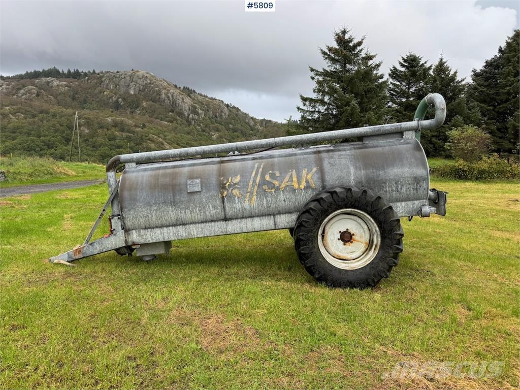 SAK Gjødselvogn 드릴