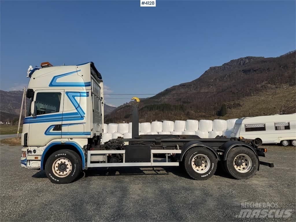 Scania 144G 탑차 트럭