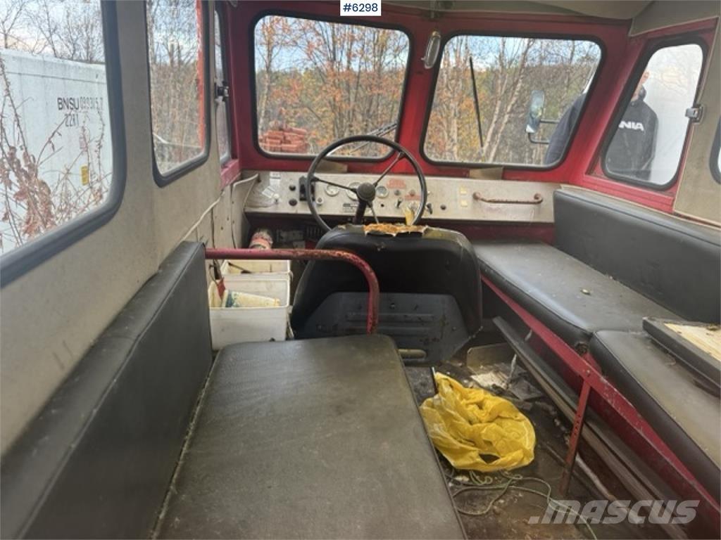  Snow trace St 4 패널 화물차