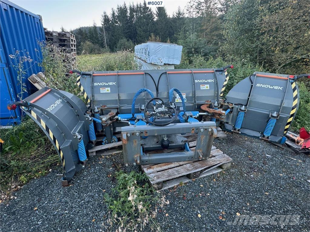 Snowek U420 제설 블레이드 및 제설기