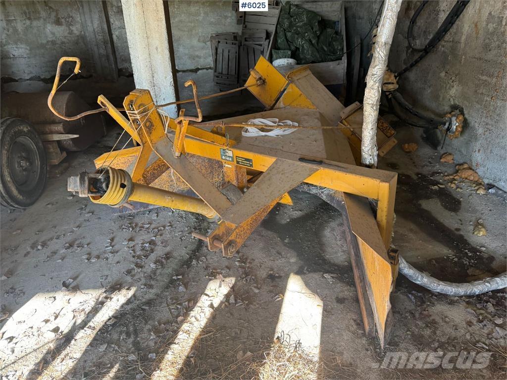 Terra V-Fres 제설 블레이드 및 제설기