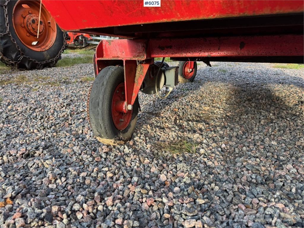 TKS K-150 기타 수확용 장비