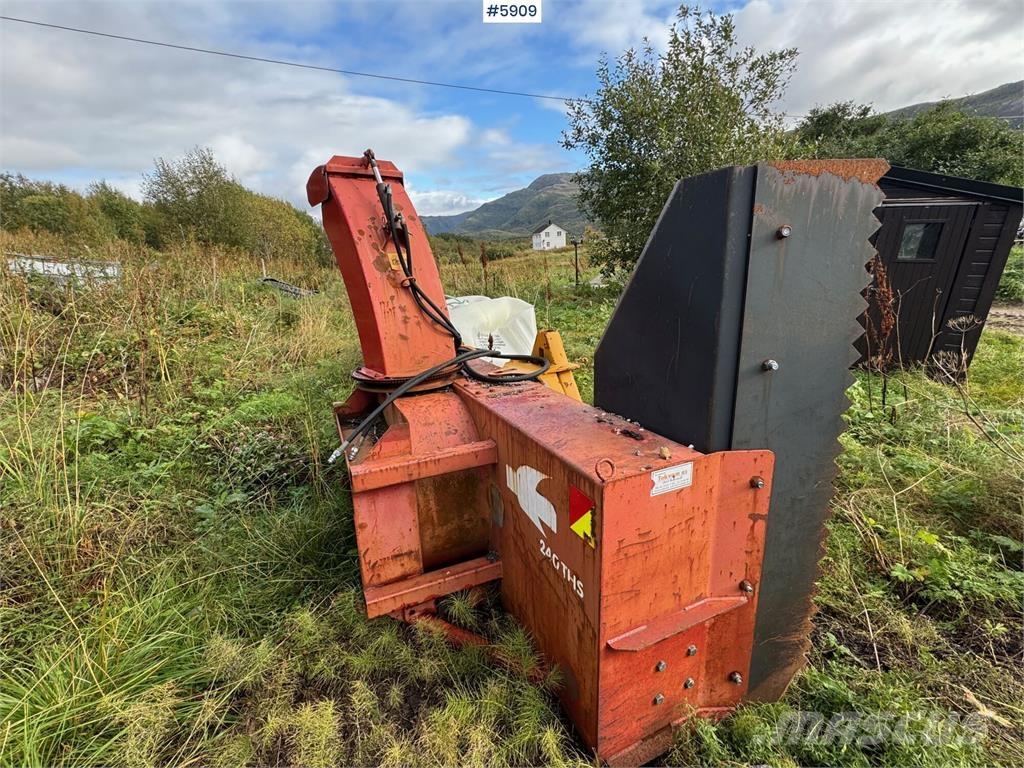 Tokvam 24GTHS 제설 블레이드 및 제설기