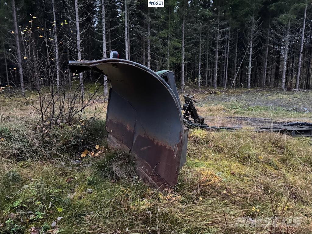 Uni-väg UV-320 제설 블레이드 및 제설기