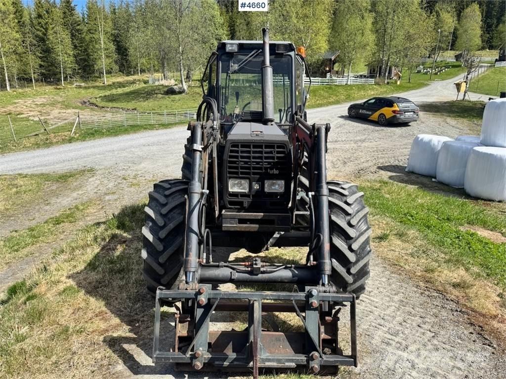Valmet 455 트랙터