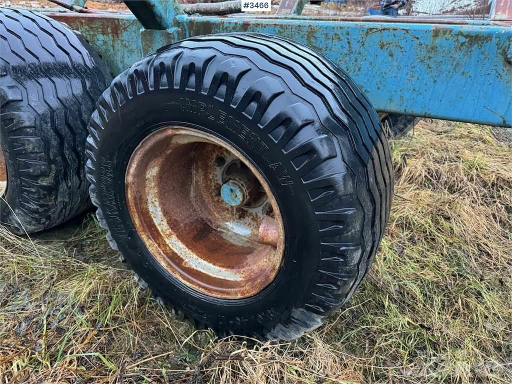 Valmet 8100 트랙터
