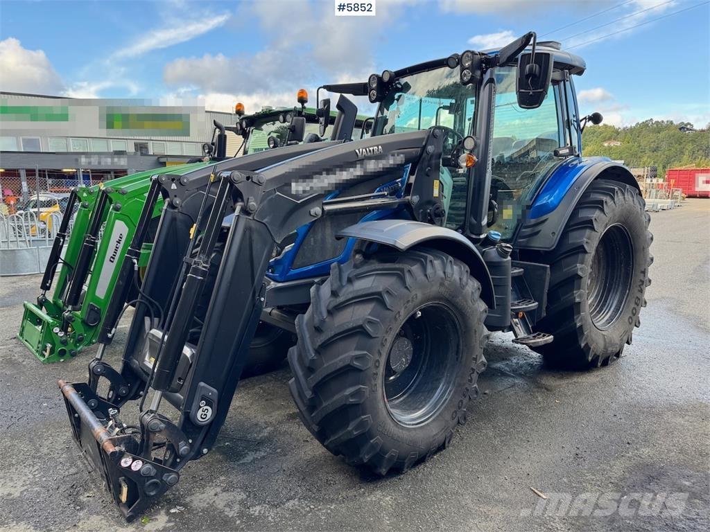 Valtra N175 트랙터