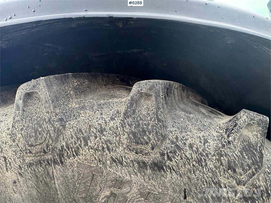 Valtra T203 트랙터