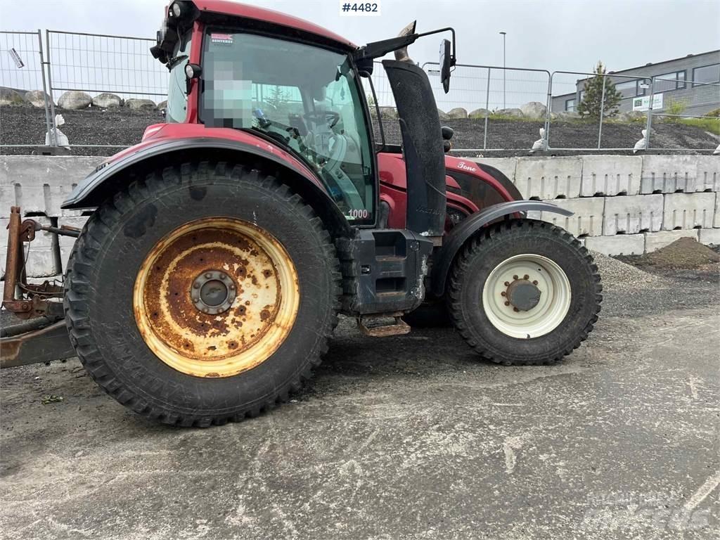 Valtra T234 트랙터