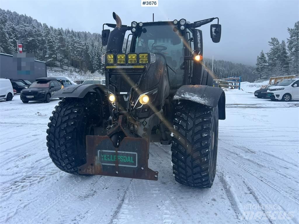 Valtra T254 트랙터
