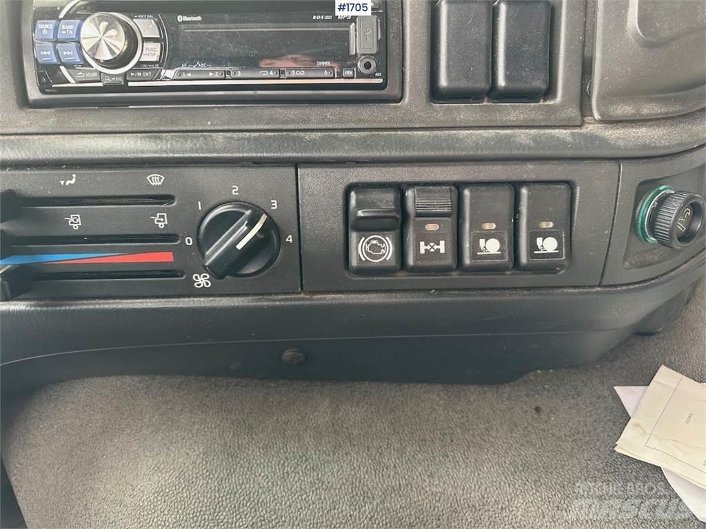 Volvo 250 4x2 기타 트럭