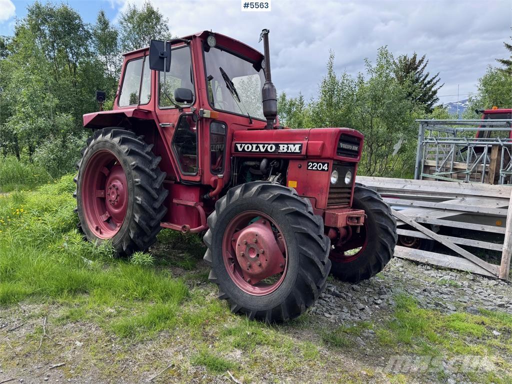 Volvo BM 2204 트랙터