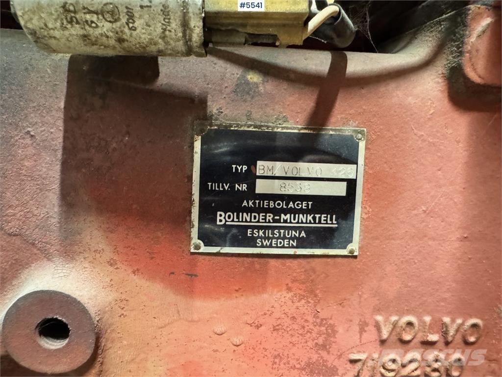 Volvo BM 425 트랙터